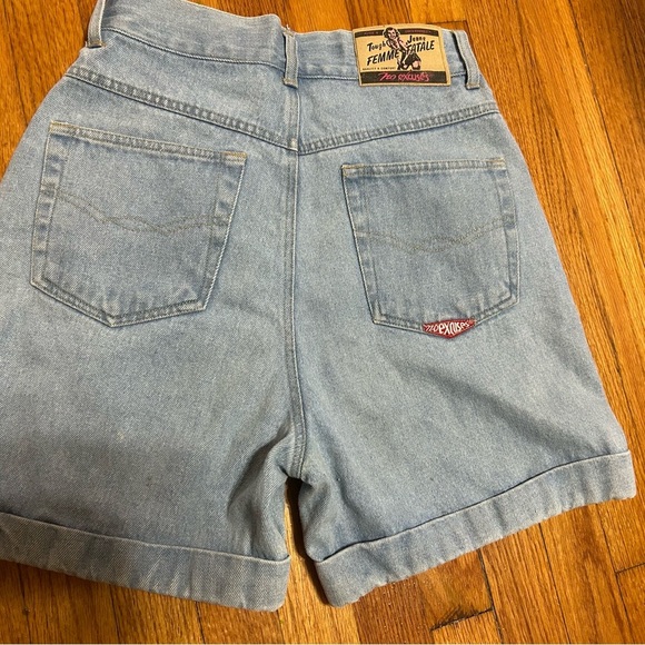 No Excuses Vintage 90s Button Fly Jean Shorts Size 9/10 Runs Small - Picture 10 of 11